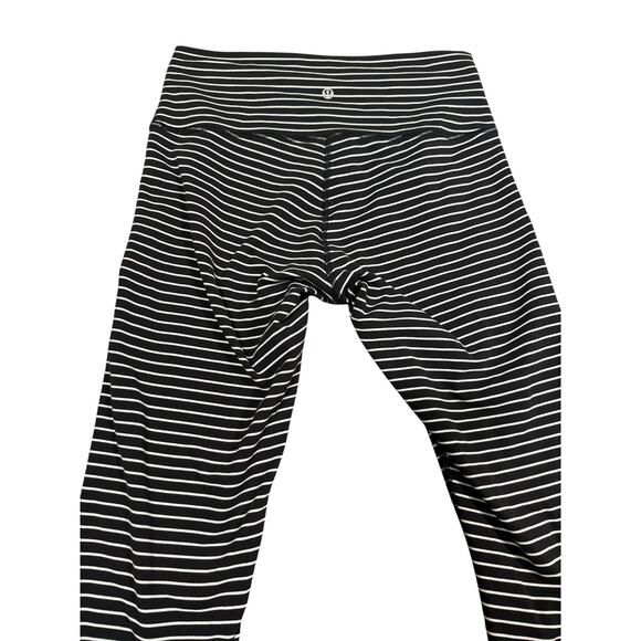Lululemon Wunder Under Crop Leggings Black White Stripe Size 4 (Small) - Picture 4 of 5